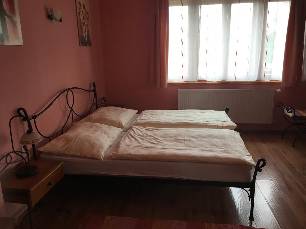Apartmany Pemi Potstejn Экстерьер фото